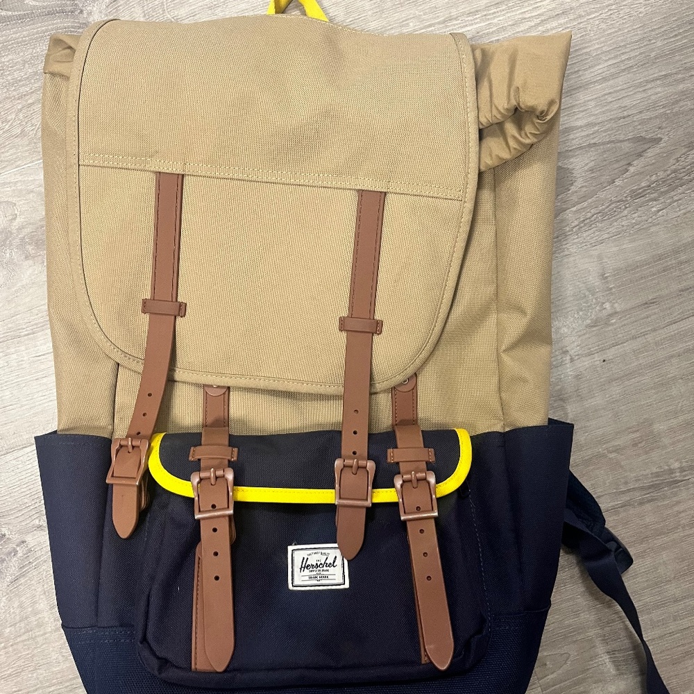 HERSCHEL LITTLE AMERICA BACKPACK PRO